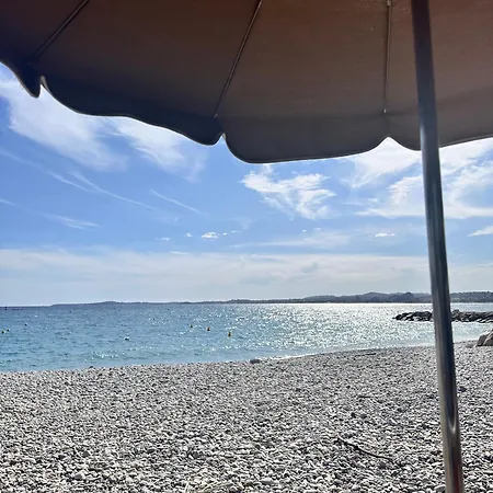 Horizon - Sea View - Pool- Air Conditioner - Kitchen - Wifi -tv Train - Bus -