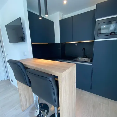 Apartamento Horizon - Sea View - Pool- Air Conditioner - Kitchen - Wifi -tv Train - Bus - Villeneuve-Loubet